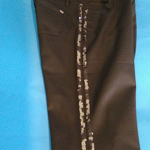 Tractor blu faux leather pants/ jeans size 28 w/ silver sequins at the sides - Picture 8 of 9